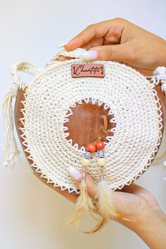 circle crochet Bag with leather touch